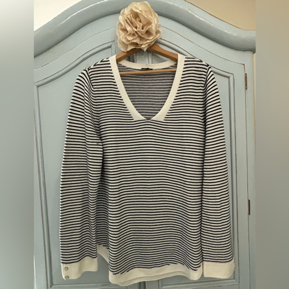 Talbots Navy & Cream Striped Sweater L